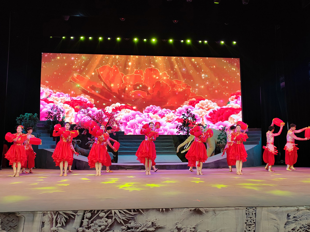 和政县2025年戏曲进乡村--1月23日松鸣镇中心村