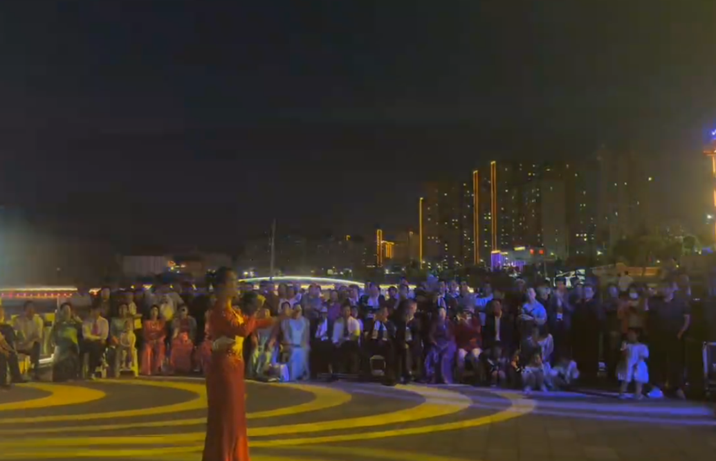 和政县2025年戏曲进乡村--6月25日城关镇